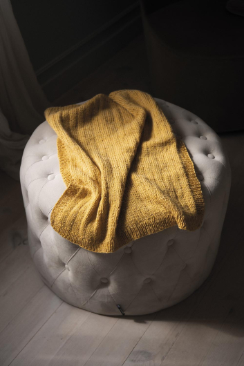 Mölle - gestrickte Babydecke mit Rippenmuster