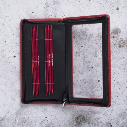 Röd Sockenstricknadelset