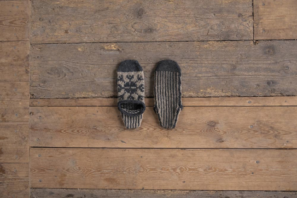 Smide - gemusterte Slipper