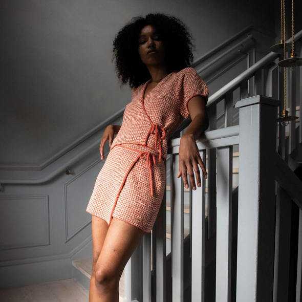 Hällevik - gestrickte Wickelbluse