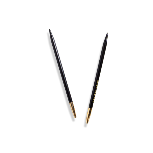 Lantern Moon Ebony Nadelspitzen