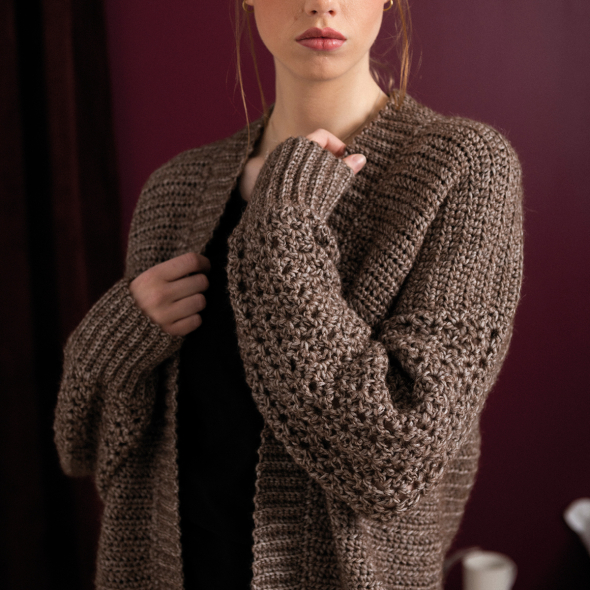 Fidenza - gehäkelter langer Cardigan mit Ballonärmeln